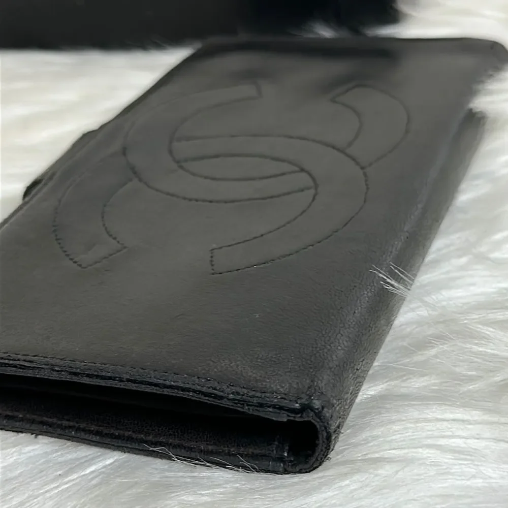 💯Authentic Chanel Long Wallet 🍀